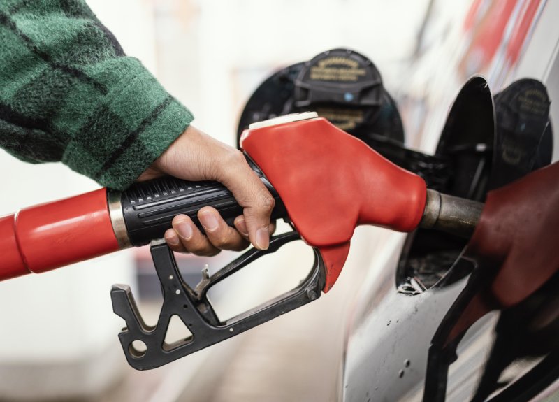 Hidden Risks and Critical Breaking Points in Fuel Contracts